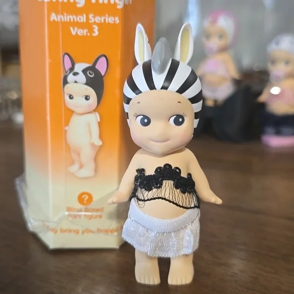 Sonny Angel Zebra 100% Authentic - Picture 1 of 10